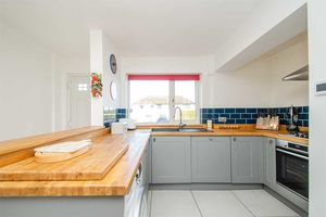 Photo 23- click for photo gallery